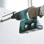 Martillo ligero LXT DHR263Z 18V Makita
